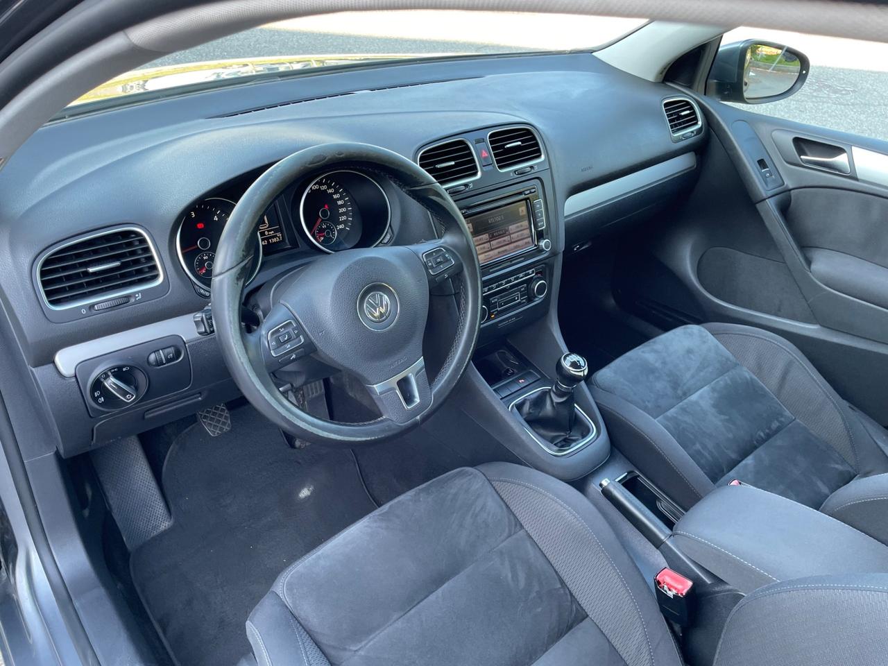 Volkswagen Golf Business 1.6 TDI 5p.*Neo patentati *