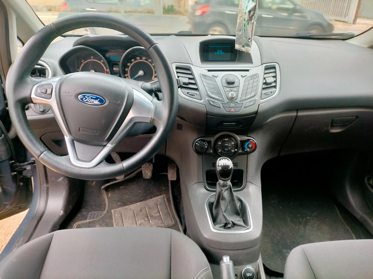 Ford Fiesta 1.5 TDCi 75CV 5 porte