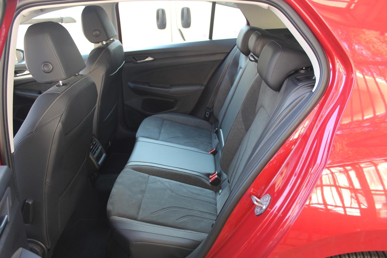 Volkswagen Golf 1.5 TSI 150 CV ACT Style