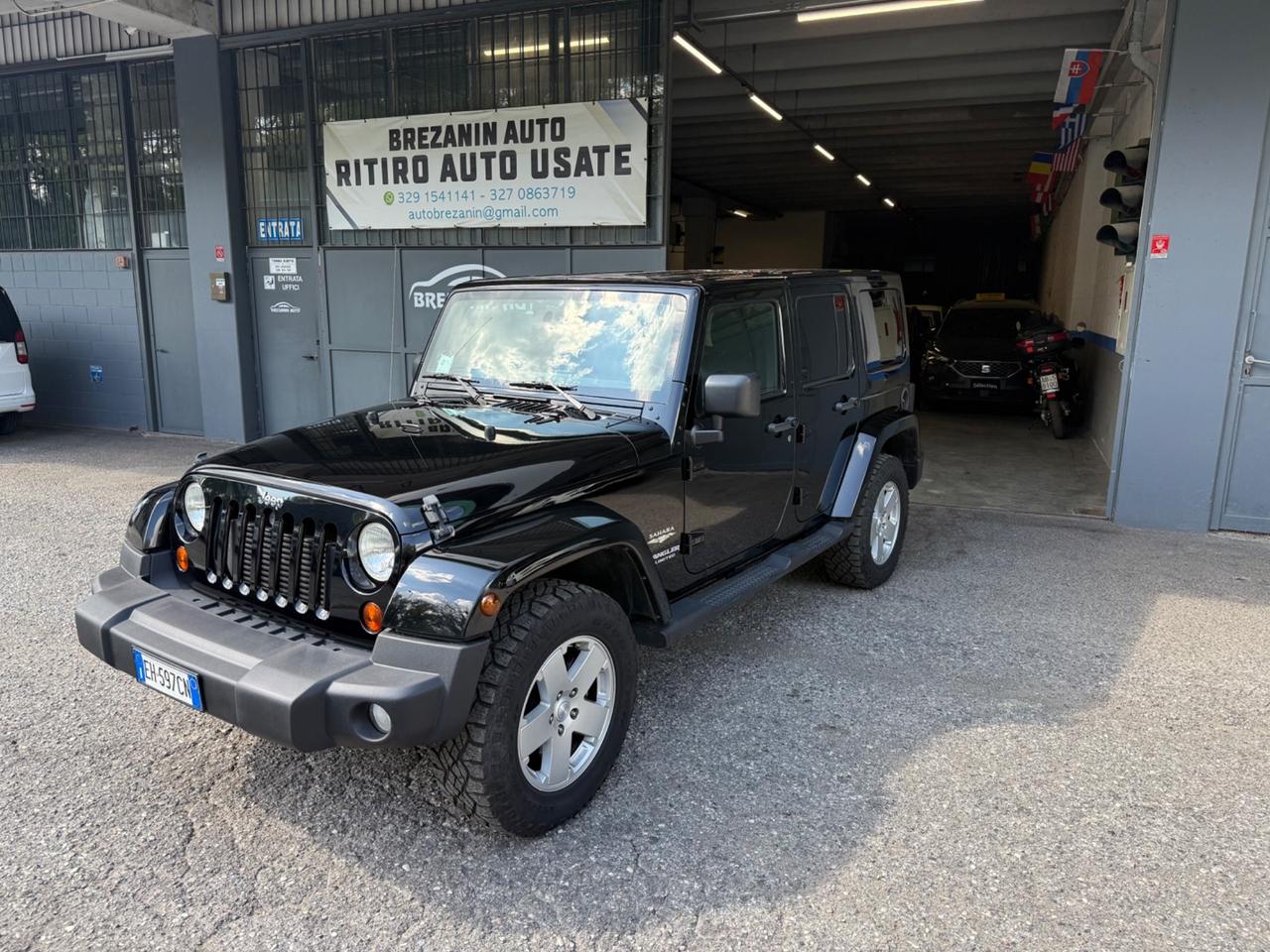 Jeep Wrangler Unlimited 2.8 CRD DPF Sahara Auto