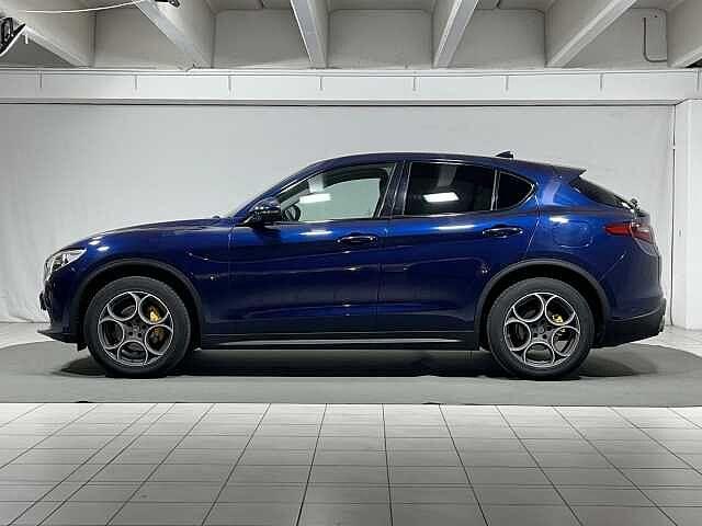 Alfa Romeo Stelvio 2.2 Turbodiesel 210 CV AT8 Q4 Executive