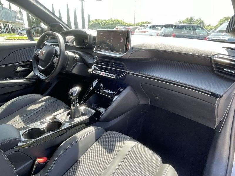 Peugeot 208 PureTech 100 cv 5 porte GT