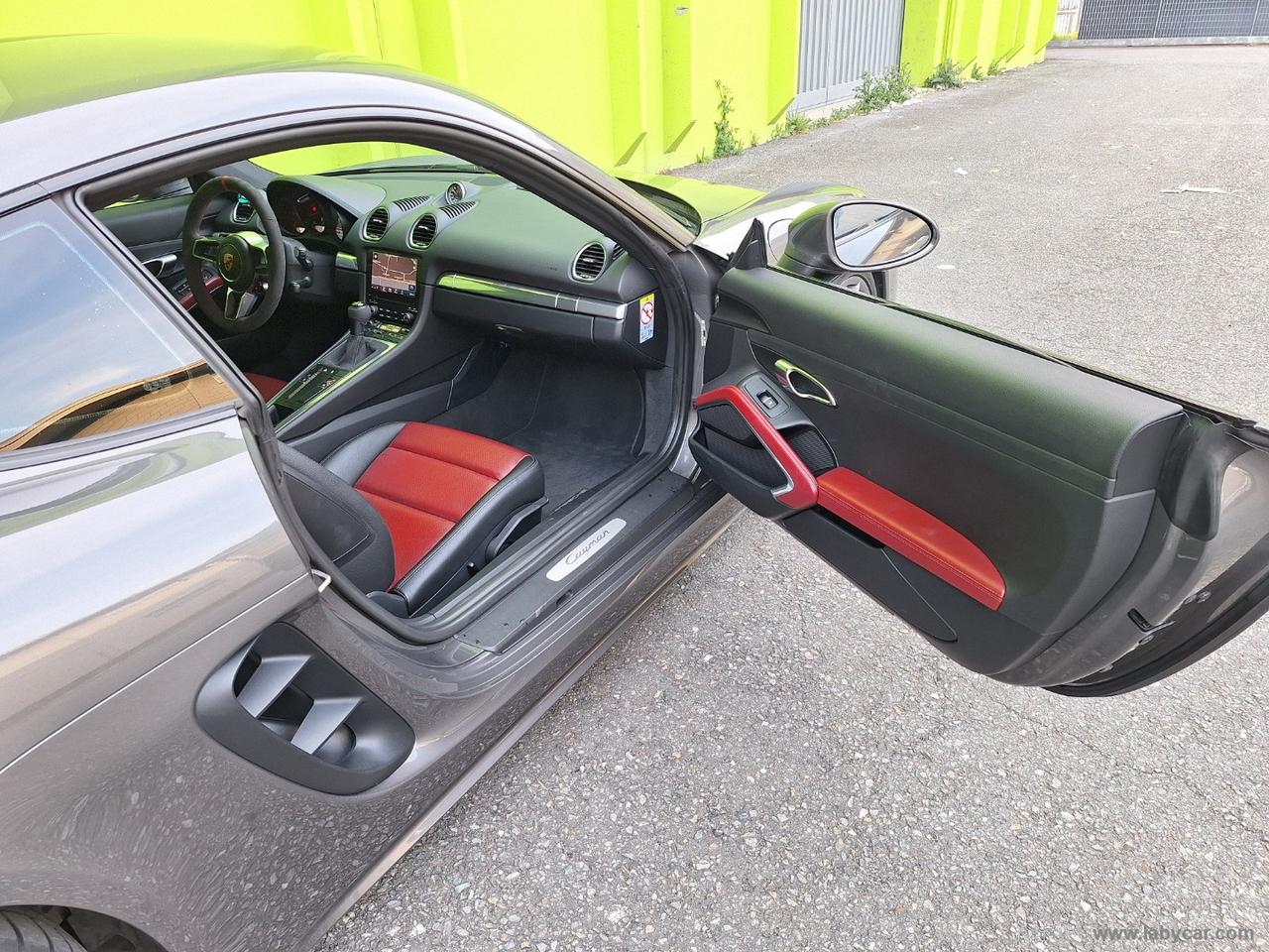 PORSCHE 718 Cayman PDK PASM Sport chrono 20