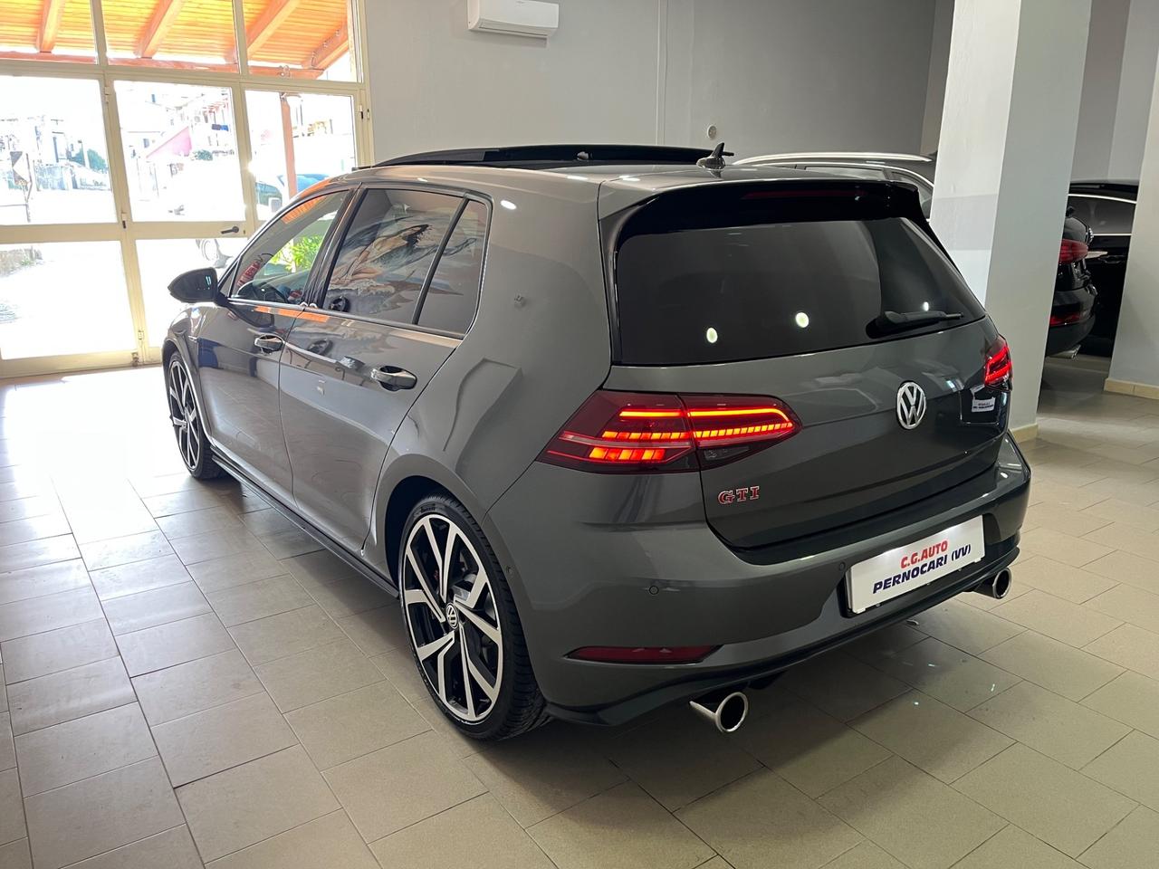Volkswagen Golf GTI Performance 2.0 245 CV TSI DSG 5p. BMT