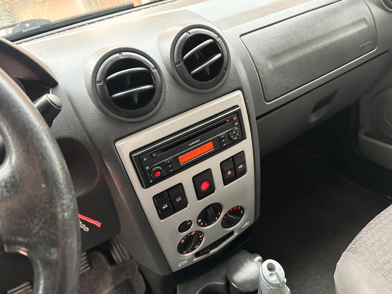 Dacia Logan 1.5 dCi (12 RATE)
