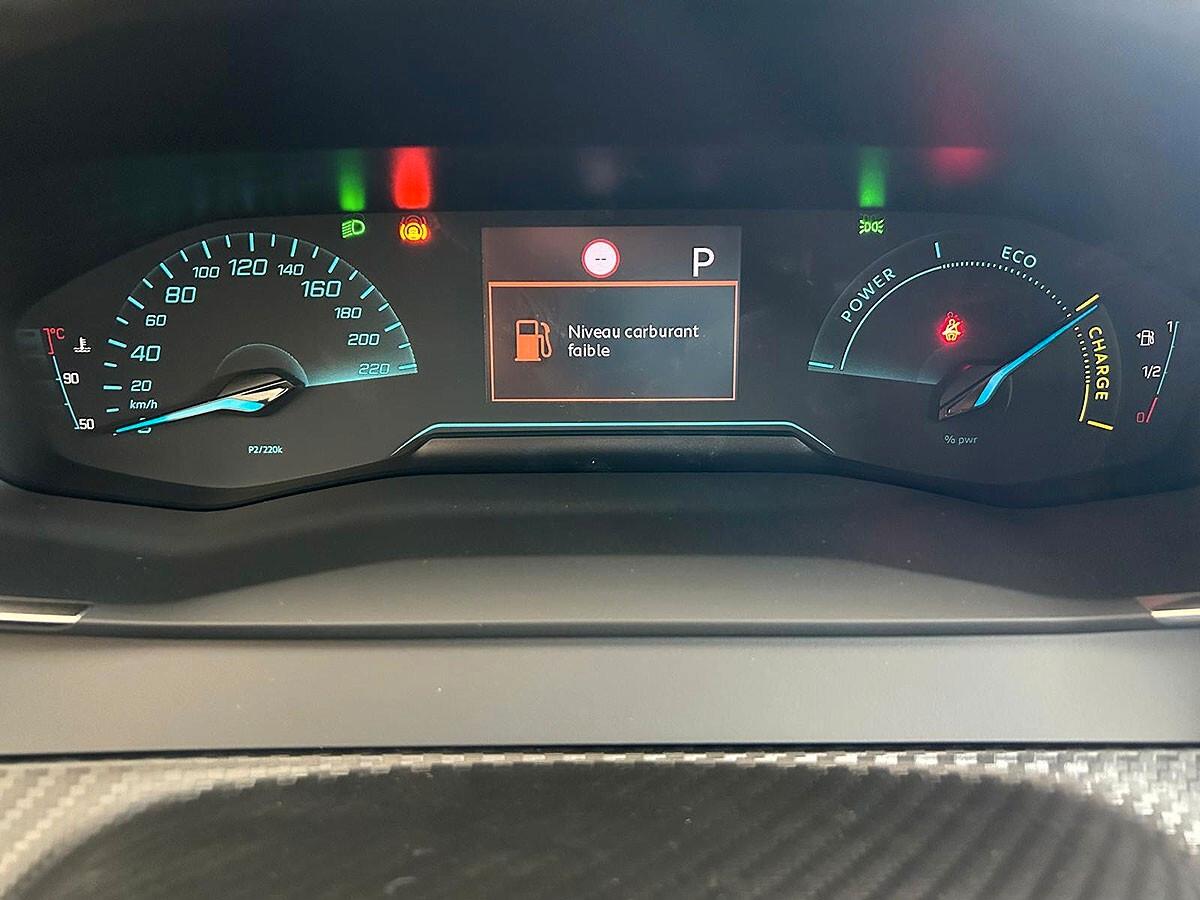 Peugeot 208 Hybrid 110 e-DCS6 Business