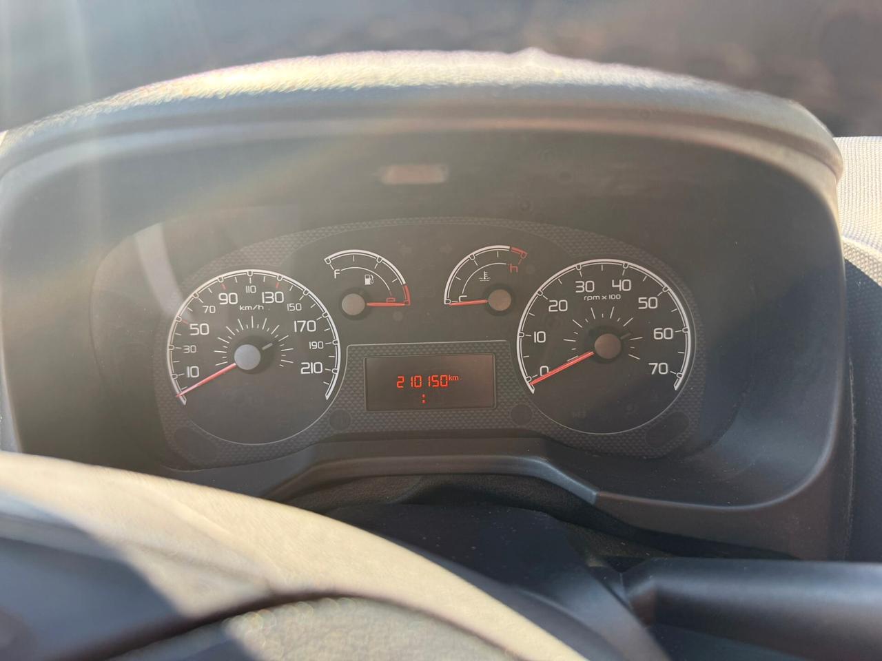 Fiat Qubo 1.3 MJT 95 CV Trekking