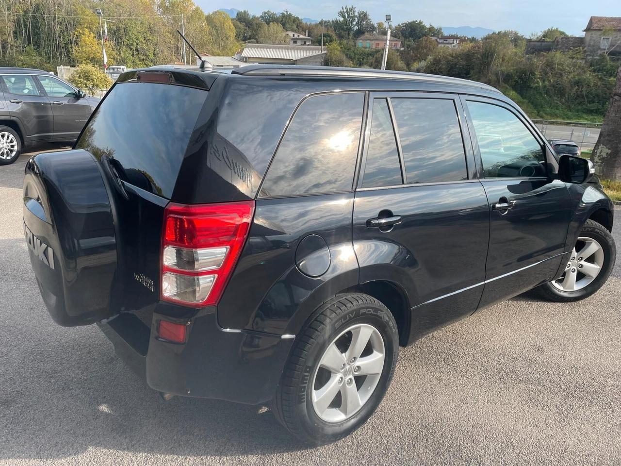 Suzuki Grand Vitara 1.9 DDiS 5 porte