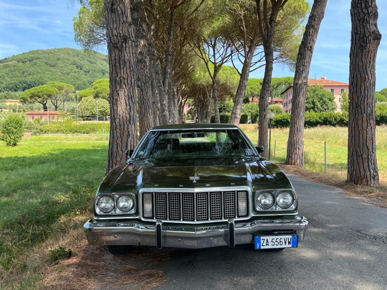 Ford GRAN TORINO Brougham 5.7 V8