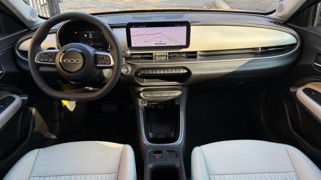 FIAT 600 HYBRID 1.2 110CV DCT MHEV LA PRIMA*24M.G.*CAM360°*