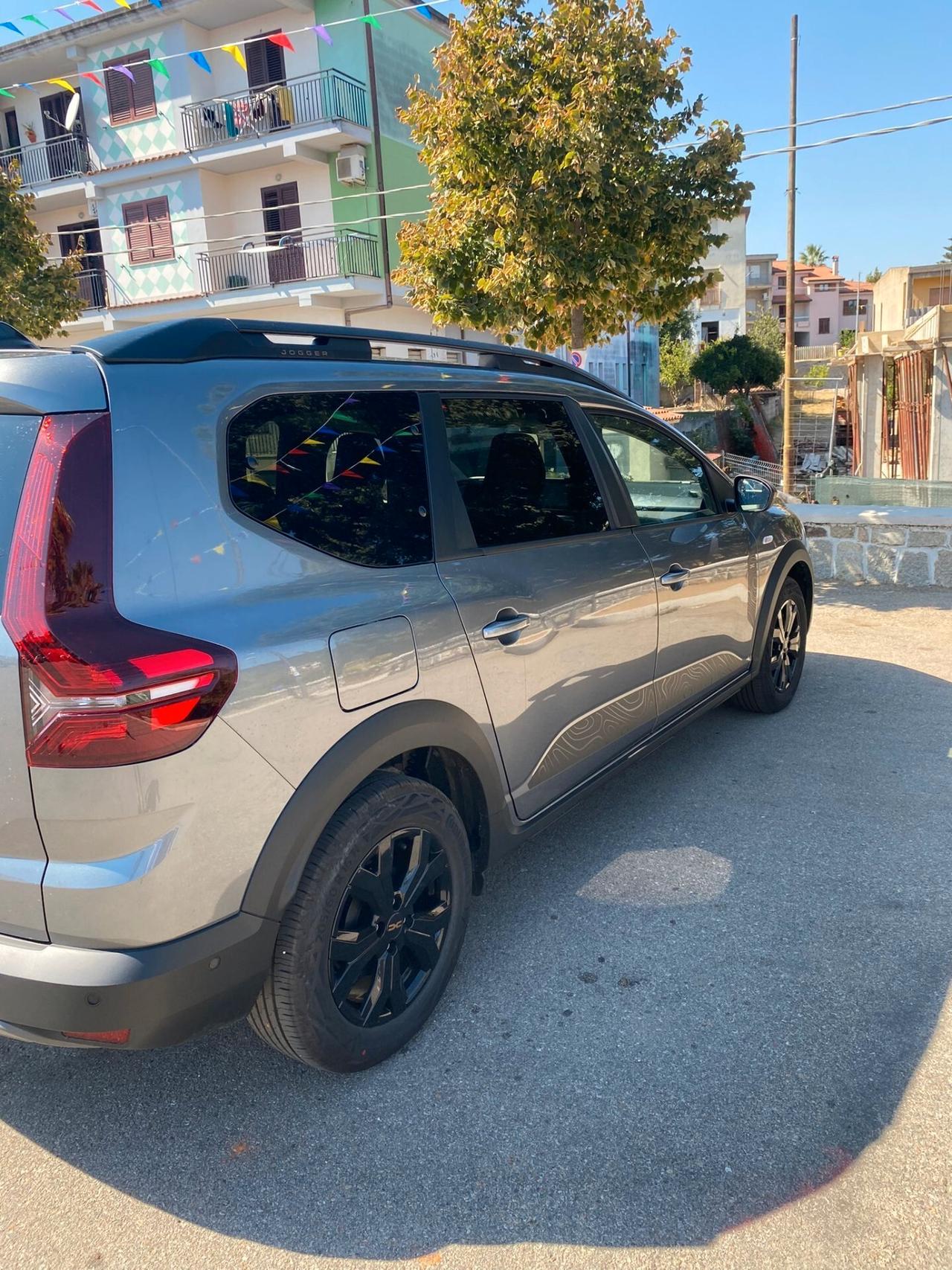 Dacia Jogger 1.6 Hybrid 140 5 posti Extreme