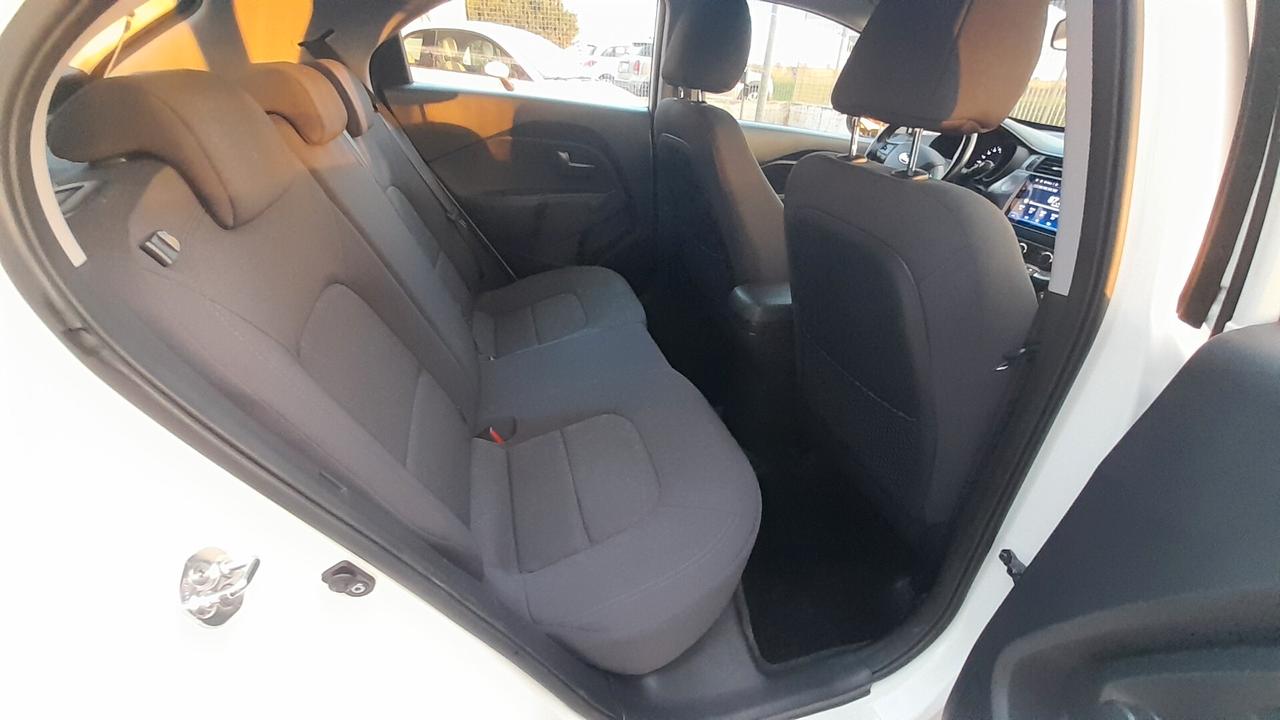 Kia Rio 1.1 CRDi 5p. Cool