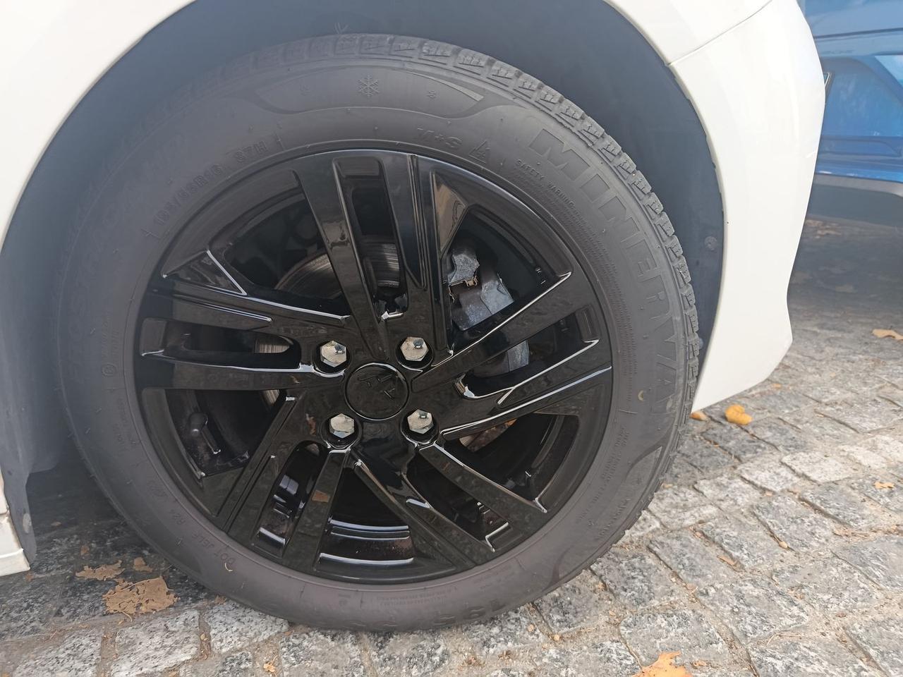 Peugeot 208 1.2 PureTech 75 Active #50783