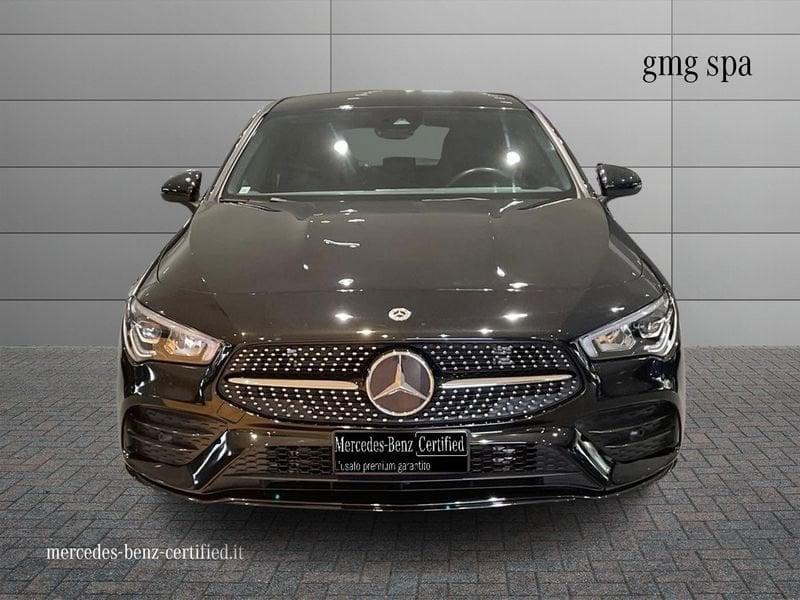 Mercedes-Benz CLA Shooting Brake 200 d Premium auto