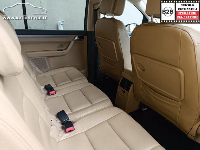 VOLKSWAGEN Touran 1.6 TDI DSG Comfortline