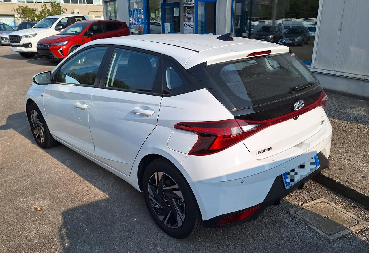Hyundai i20 Hybrid Connectline SOLO 9MILA KM