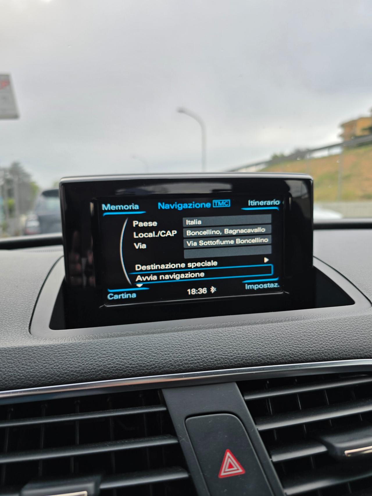 Audi Q3 2.0 TDI 150 CV S tronic Sport