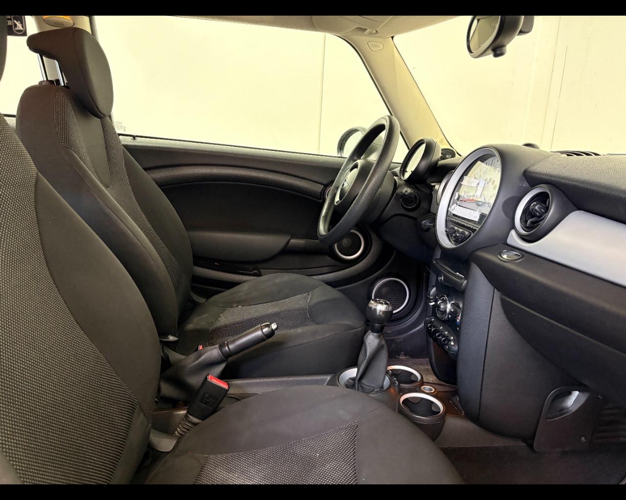 MINI MINI 1.6 ONE S/CLIMA