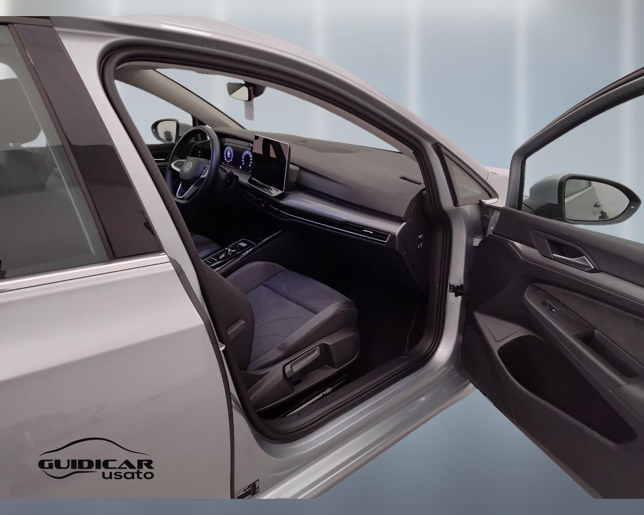 VOLKSWAGEN Golf VIII 2024 - Golf 2.0 tdi Style 150cv dsg