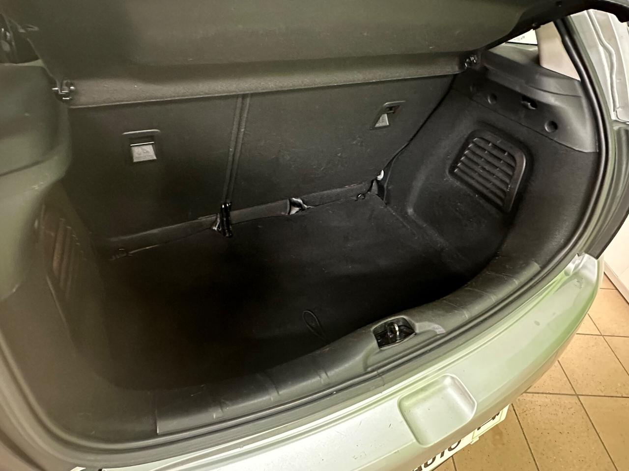 Citroen C3 PureTech 82 EXCLUSIVE 2016