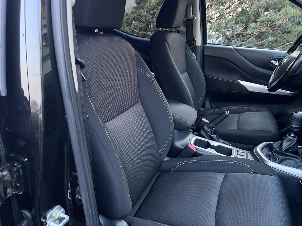 Nissan Navara 2.3 dCi 163 CV 4WD Double Cab N-Connecta