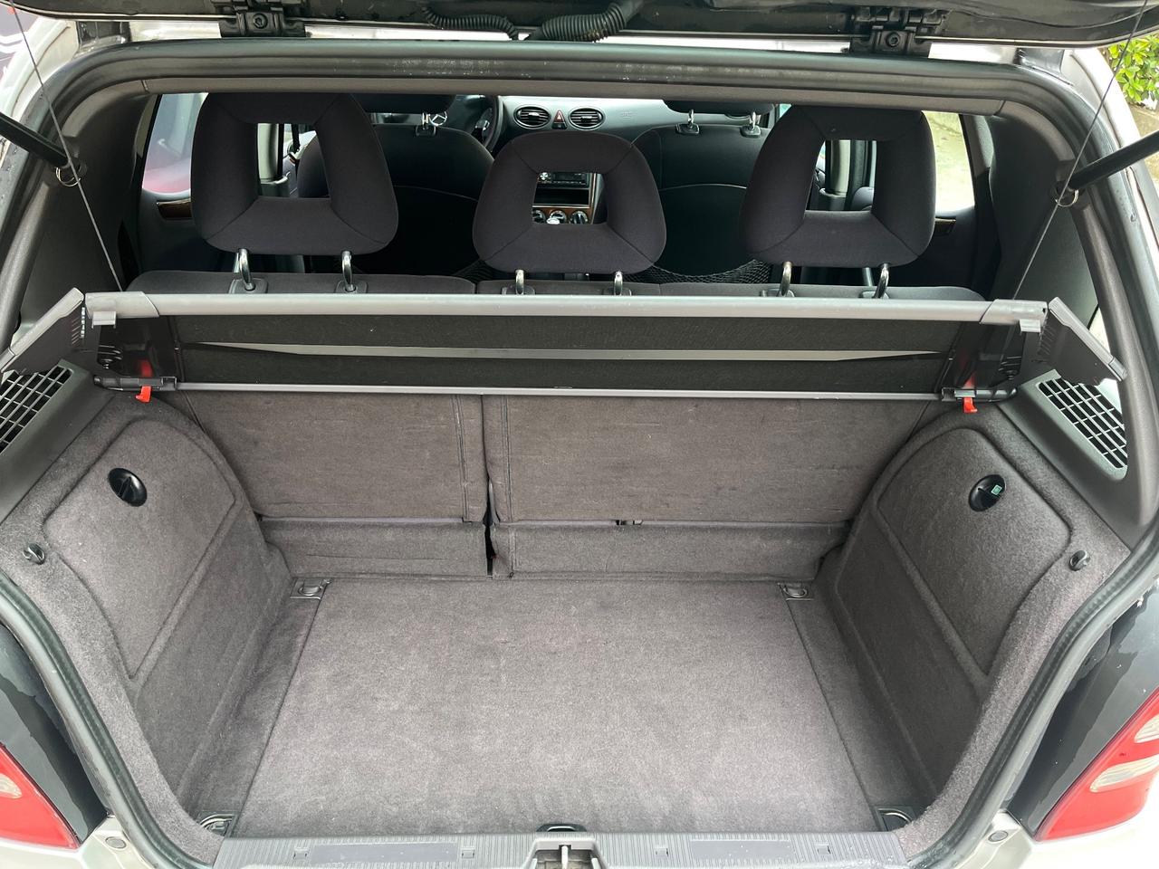 MERCEDES BENZ CLASSE A 170 CDI CAT CLASSIC 95CV - OTTIME CONDIZIONI -