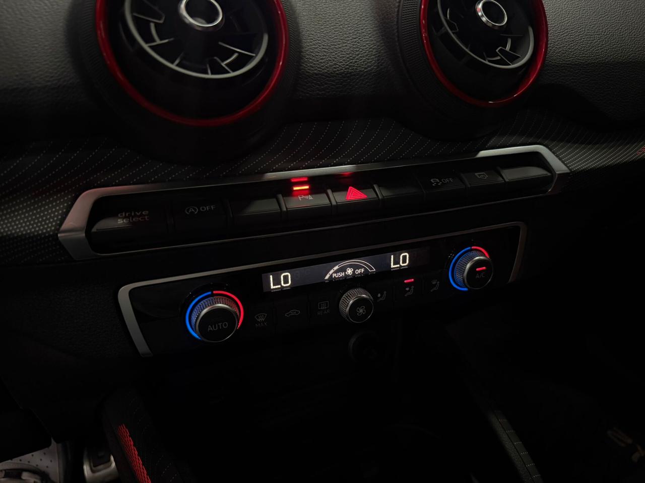 Audi Q2 SQ2 TFSI quattro S tronic