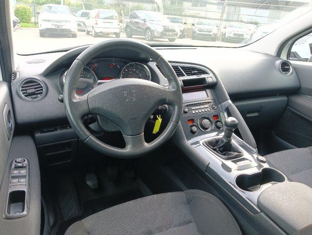 PEUGEOT 3008 1.6 VTi 120CV Tecno