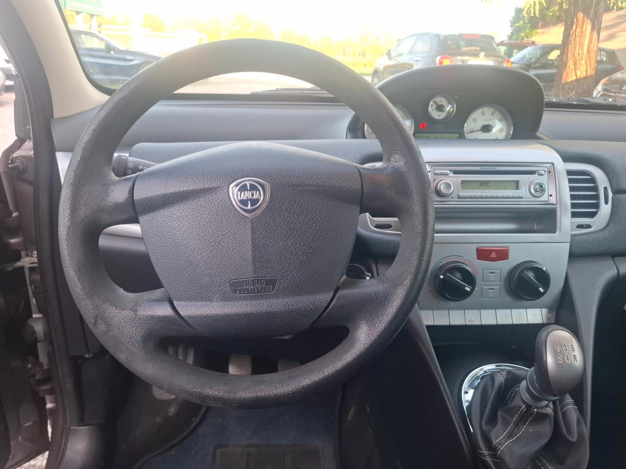 Lancia Ypsilon 1.2 69 CV Elle