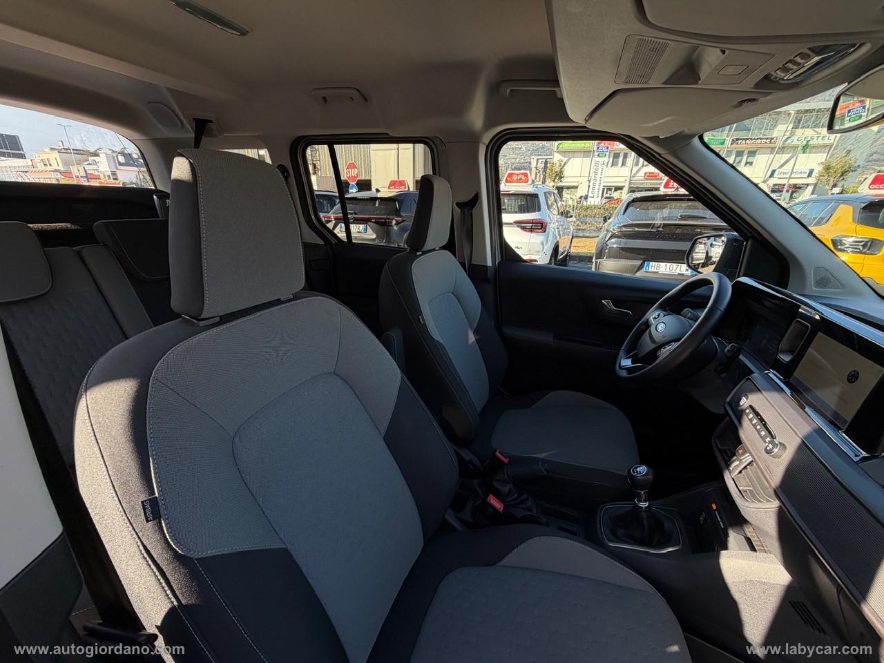 FORD Tourneo Courier 1.0 EcoBoost Titanium WINTER PACK