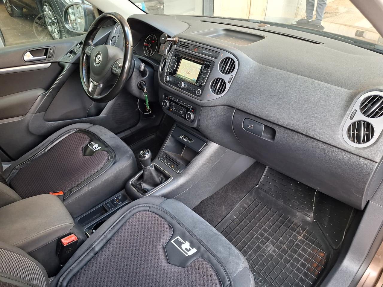 Volkswagen Tiguan 2.0 TDI 140 CV Sport & Style BlueMotion Technology