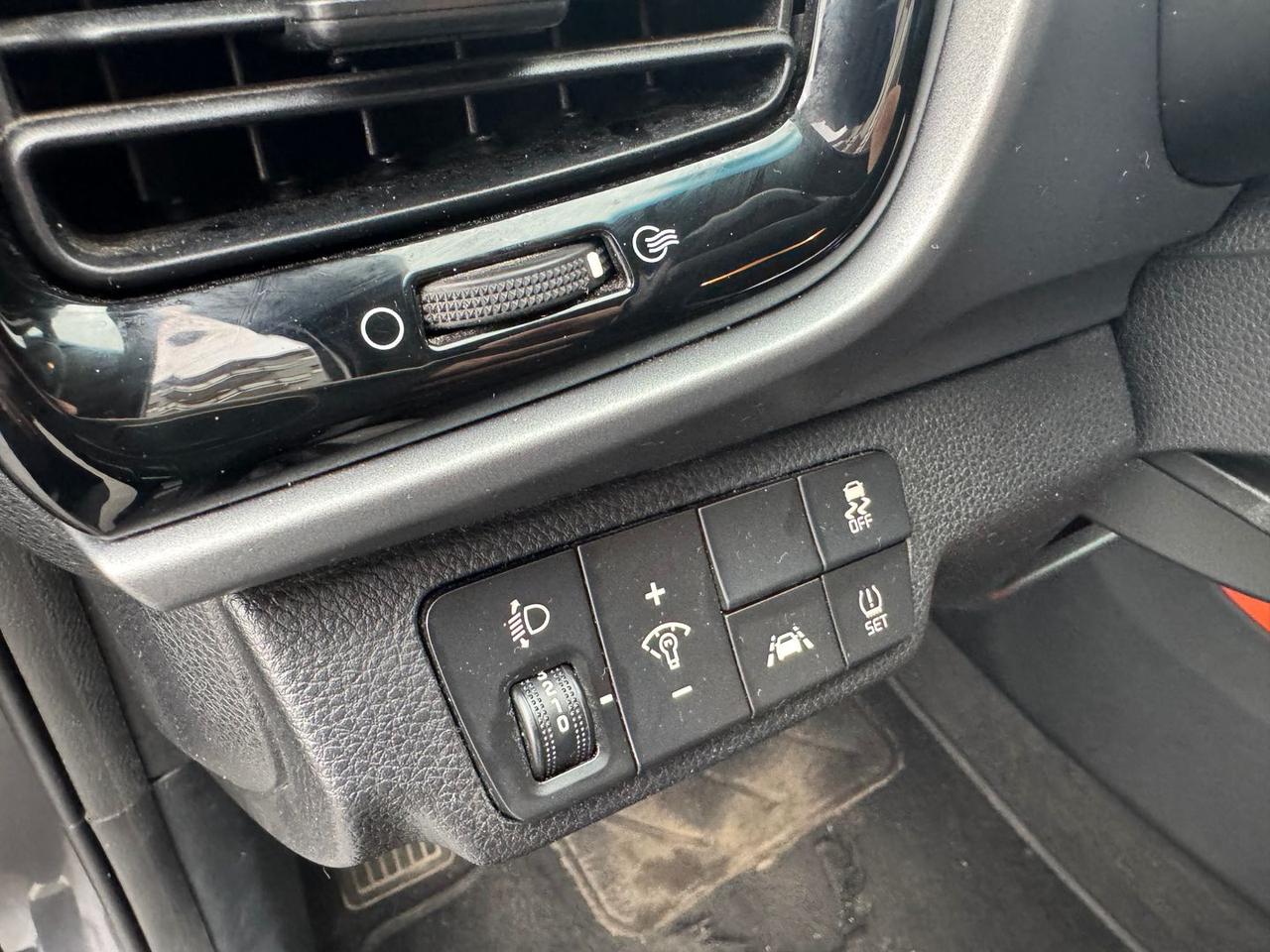 Kia Stonic 1.6 CRDi Style *12 Mesi di garanz #8397