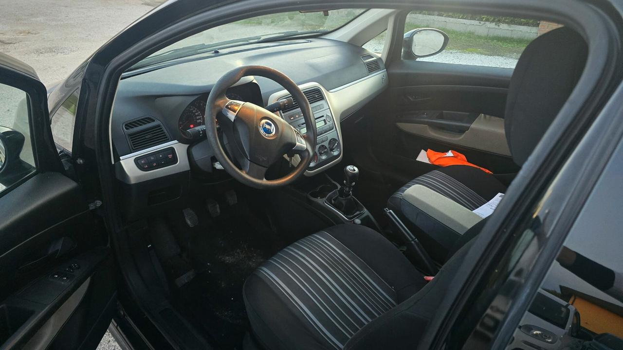 Fiat Grande Punto 1.4 Dynamic - TAGLIANDATA