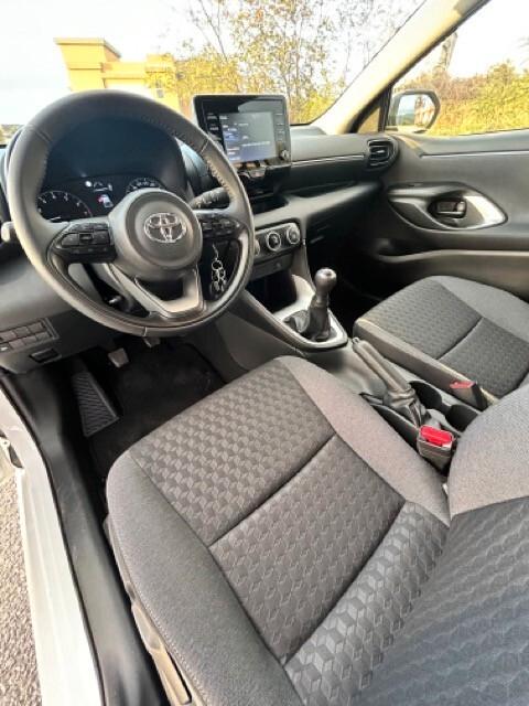 Toyota Yaris 1.0 5 porte Active