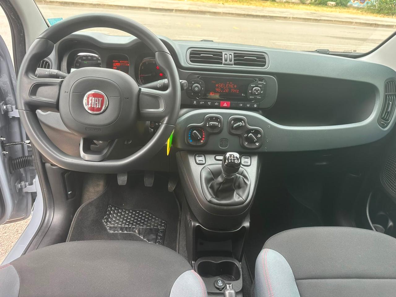 Fiat Panda 1.2 Connected by Wind