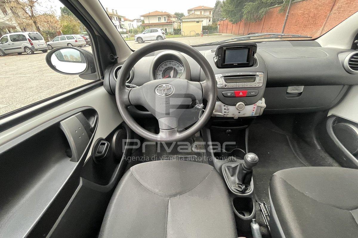 TOYOTA Aygo 1.0 12V VVT-i 5 porte Active Connect