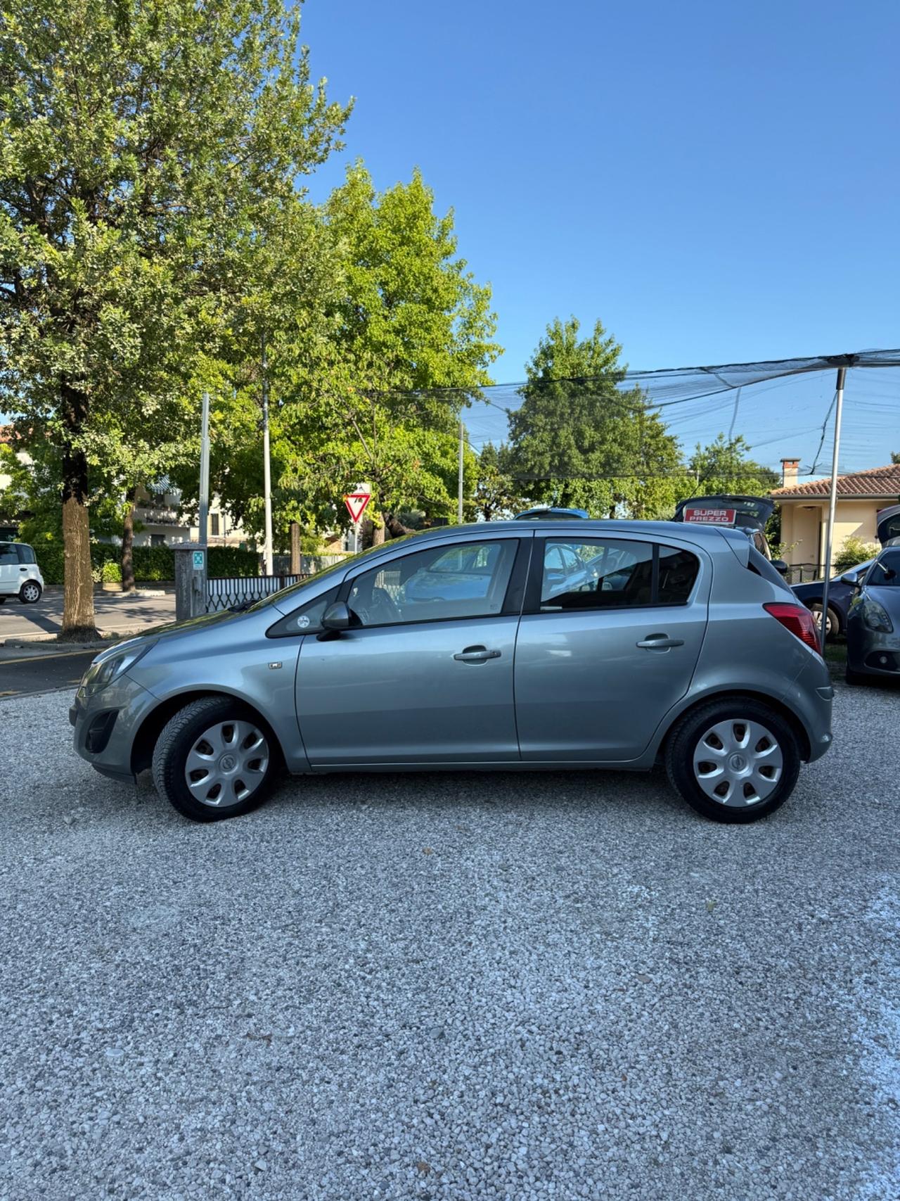 Opel Corsa 1.2 85CV 5 porte GPL-TECH Ecotec