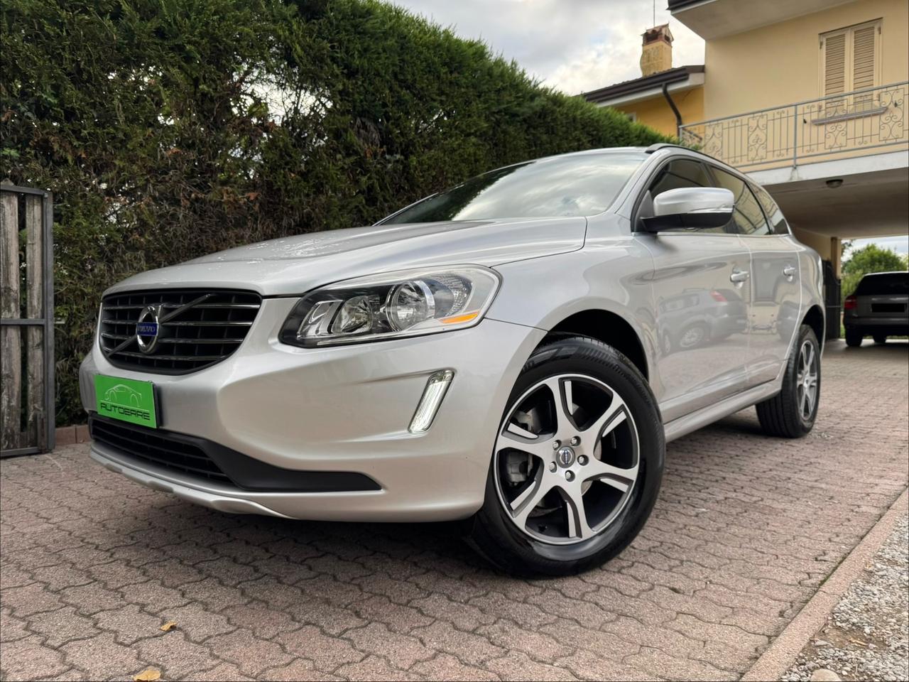 Volvo XC 60 XC60 D4 AWD Momentum