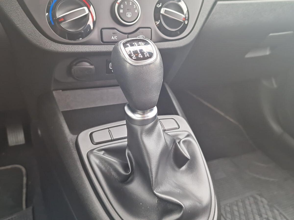 HYUNDAI I10 1.0 TECH + CONNECT