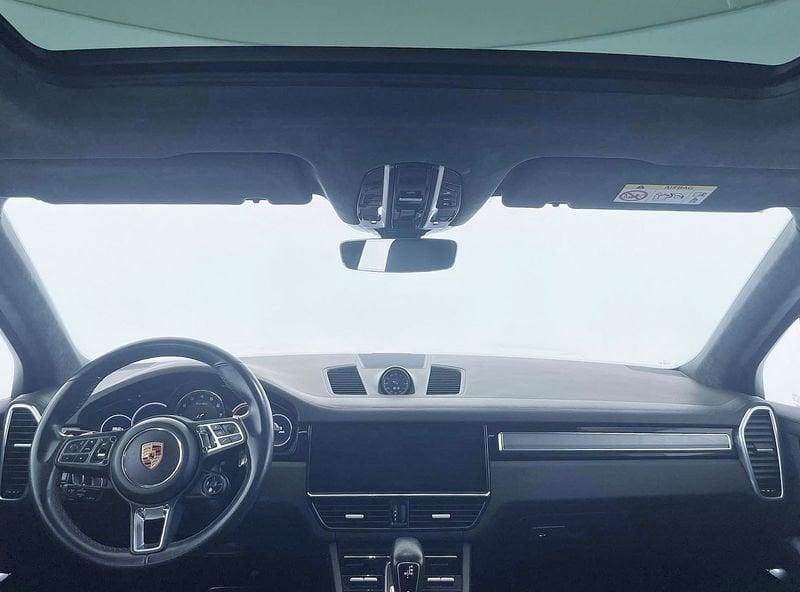 Porsche Cayenne Cayenne 4.0 V8 Turbo
