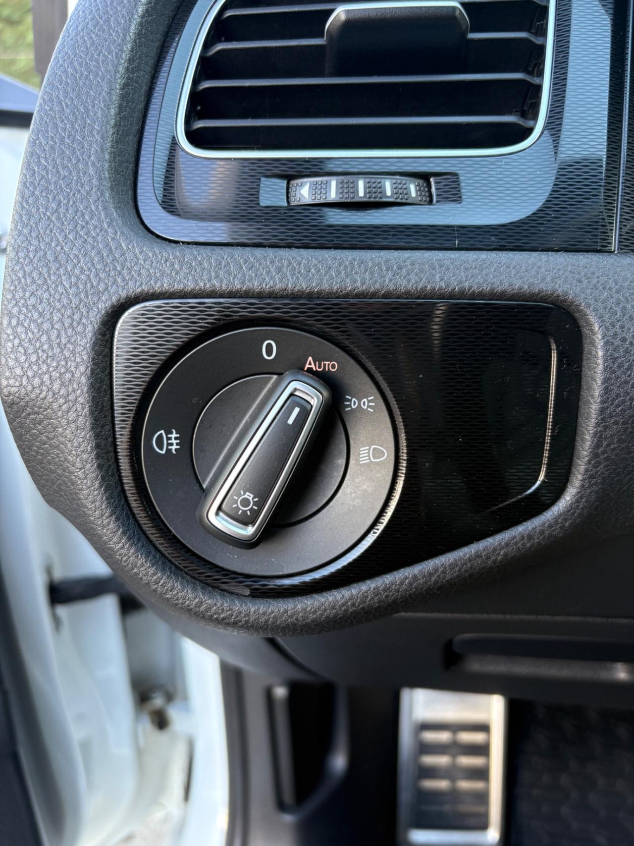 Volkswagen Golf GTD 2.0 TDI DSG 5p.