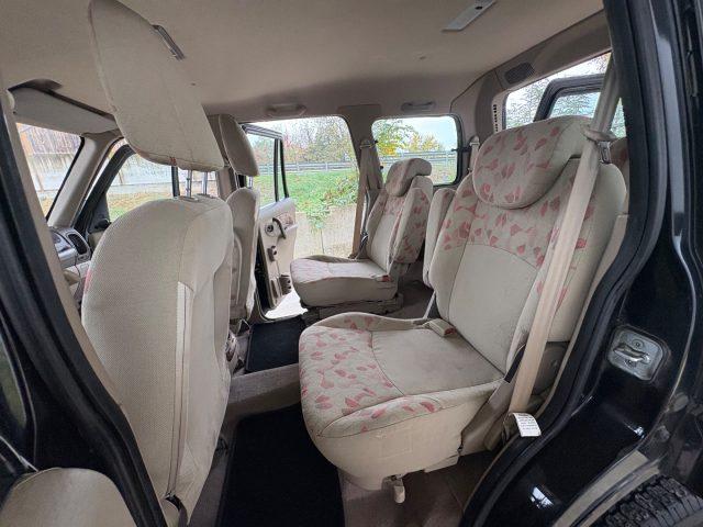 MAHINDRA Goa 2.5 CRDe 4WD 4X4 6 PSOTI KM E MOTORE ORIGINALI