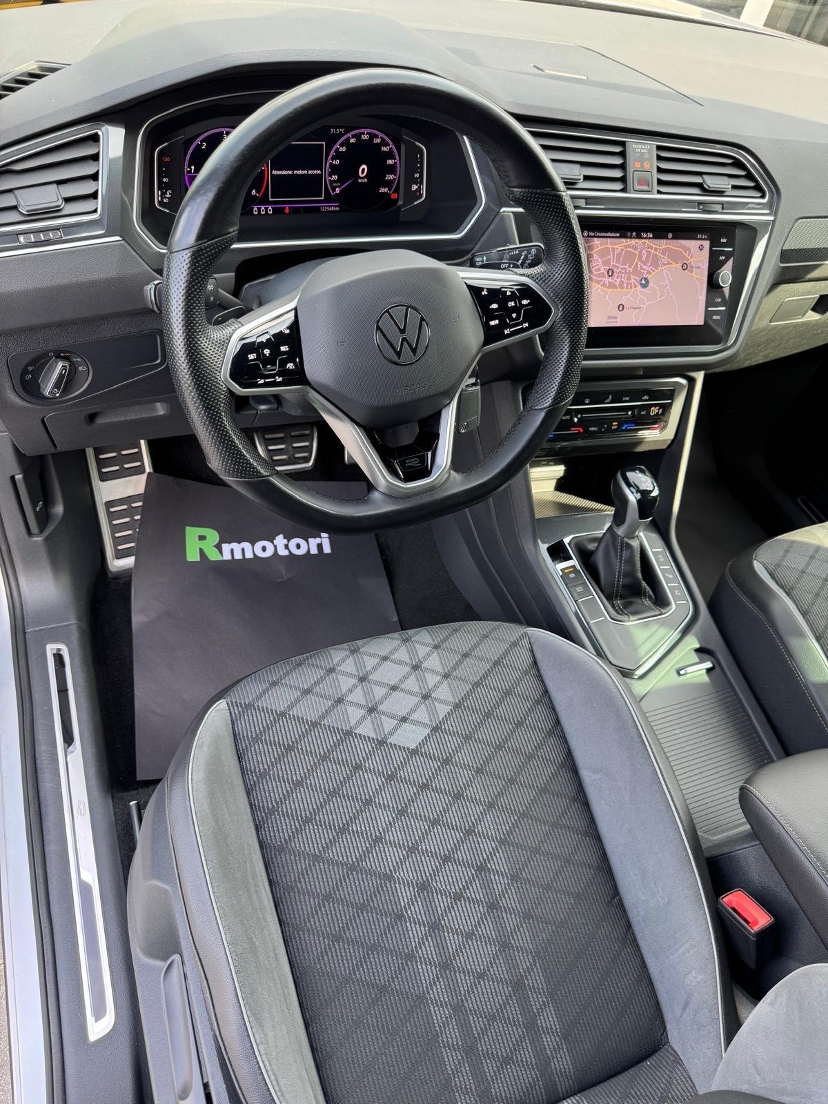 Volkswagen Tiguan 2.0 TDI 150 CV SCR DSG 4MOTION R-Line