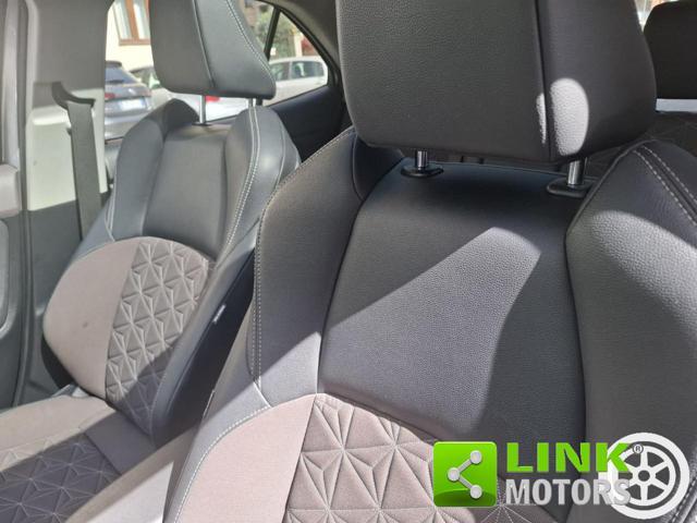 TOYOTA Yaris Cross 1.5 Hybrid 5p. E-CVT -i Lounge