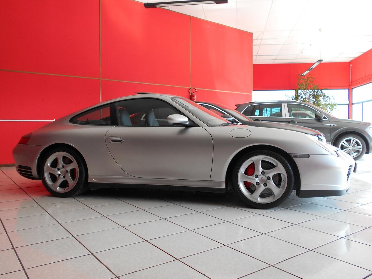 Porsche 911 Carrera 4S cat Coupé