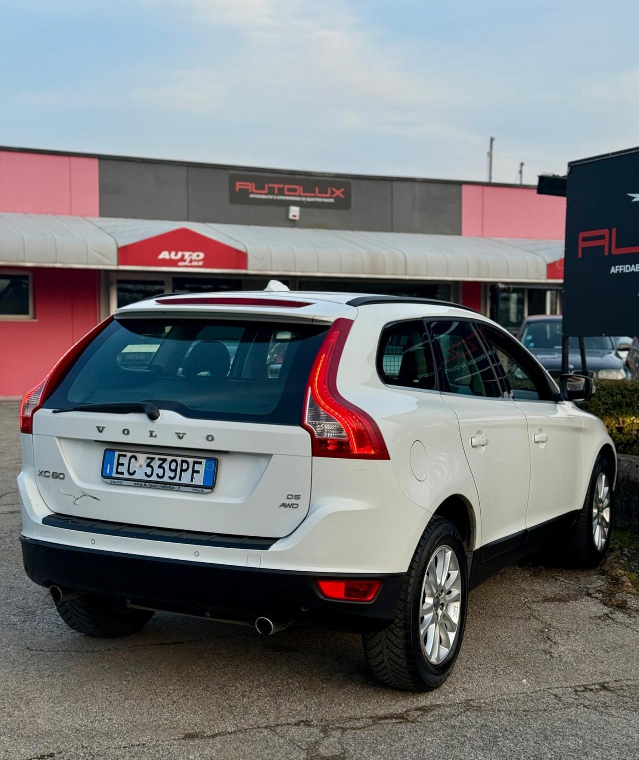 Volvo XC60 D5 AWD Geartronic Kinetic 2010