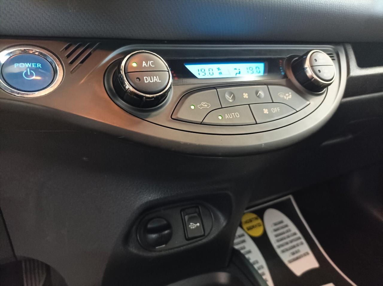 Toyota Yaris 1.5 Hybrid 75CV CERTIFICATA