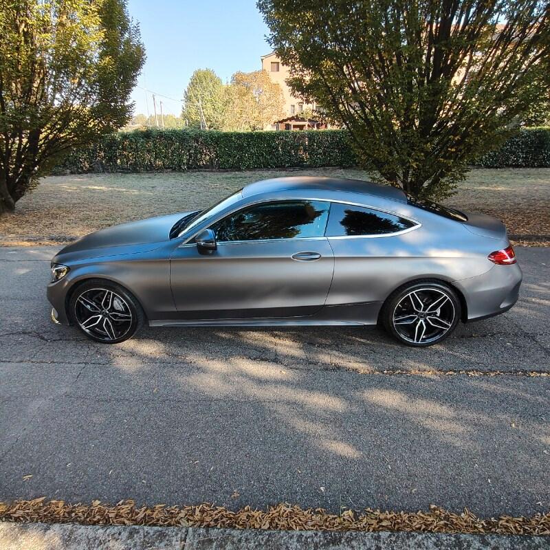 MERCEDES Classe C Cpé (C205) C 220 d Coupé Pr...