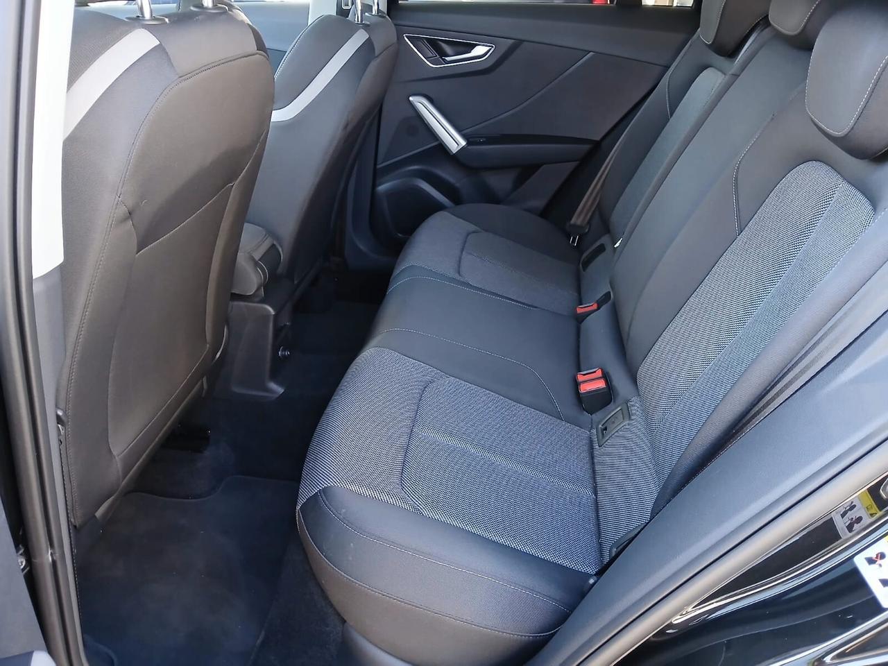 Audi Q2 35 TDI S tronic line Edition