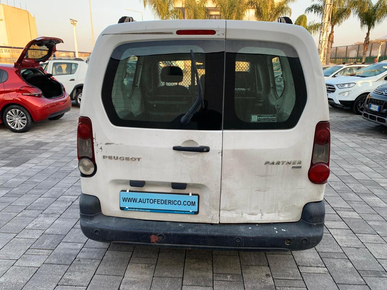 Peugeot Partner 1.6 Hdi Automatico Furgonato